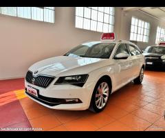 Skoda Superb 2.0 TDI 150 CV SCR 4x4 Wagon Executiv