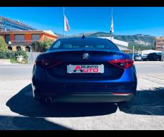 Alfa Romeo Giulia 2.2 160 CV AT8 Super pelle-telec