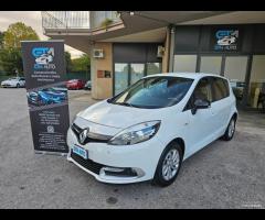 Renault Scénic 1.5 dCi 110CV Limited