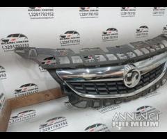 GRIGLIA CON MODANATURA+EMBLEMA 2010 OPEL ASTRA 133