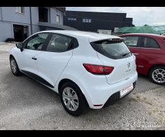 RENAULT CLIO 1500 DCI 75 CV N 1 AUTOC. 2 POSTI