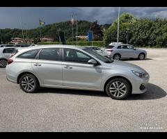 HYUNDAI I 30 SW 1600 CRDI 115 CV 6M BUSINESS