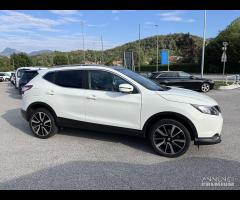 NISSAN QASHQAI 1500 DCI 130 CV 6M TEKNA