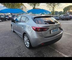 Mazda 3 1.5 Diesel 105 CV- Manuale - 4