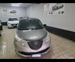 Lancia Ypsilon 0.9 TwinAir 85 CV 5 porte S&S Plati