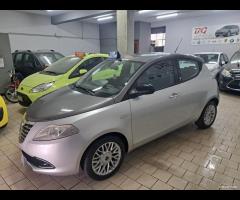 Lancia Ypsilon 0.9 TwinAir 85 CV 5 porte S&S Plati