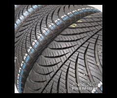 4 GOMME 215 55 17 GOODYEAR A21062