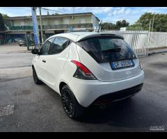 LANCIA Ypsilon 3ª serie 1.0 FireFly Hybrid