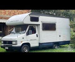 Camper mobilvetta 6 posti fiat 1.9 td del 1990