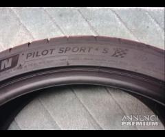 2 GOMME 245 35 20 MICHELIN A484