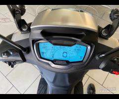 Piaggio Beverly 300 Sport hpe