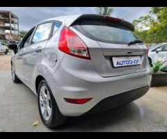 Ford Fiesta 1.5 TDCi 75CV 5 porte - 6