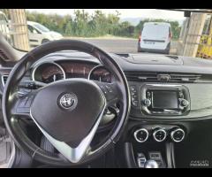 Alfa Romeo Giulietta 1.6 JTDm 120 CV Super - 10