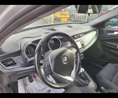 Alfa Romeo Giulietta 1.6 JTDm 120 CV Super - 11