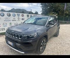 Jeep Compass elettrica 190Cv 4xe Limited NEOPATENT