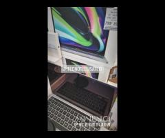 MACBOOK PRO 2020 MODELLO A2338 - 1