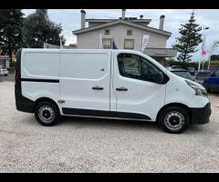 Renault Trafic T29 2.0 dCi 120CV PC-TN Furgone Ice