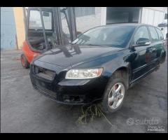 Volvo V50 2.0TD D4204T Demolita - Per Ricambi