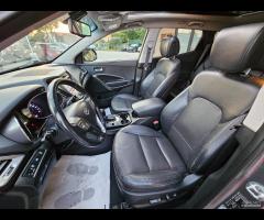 Hyundai Santa Fe 2.2 CRDi 4WD A/T Style - 14