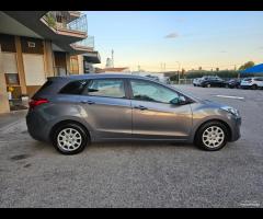 Hyundai i30- 1.4 Benzina -Unico Proprietario - 9