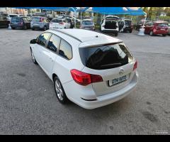 Opel Astra 1.7 CDTI 125CV Sports Tourer Elective - 5