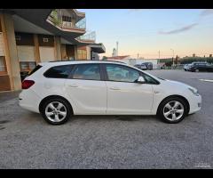 Opel Astra 1.7 CDTI 125CV Sports Tourer Elective - 9