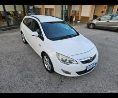 Opel Astra 1.7 CDTI 125CV Sports Tourer Elective - 11