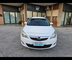 Opel Astra 1.7 CDTI 125CV Sports Tourer Elective - 12