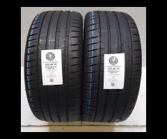 2 GOMME 235 40 19 MICHELIN A22588