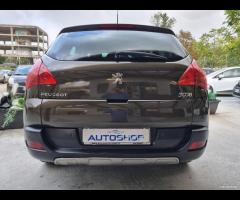 Peugeot 3008 2.0 HDi 163CV aut. Outdoor