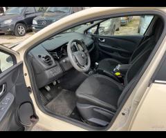 Renault Clio 1.2 75CV 5 porte Life - 9