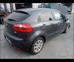 Kia Rio 2014 1.4 D4FC Demolita - Per Ricambi