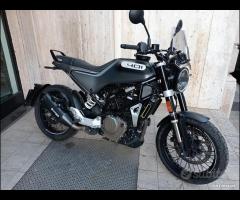 Husqvarna Svartpilen 401 - 2022