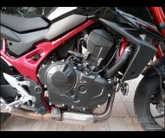 Honda Hornet 750 - 2023 4000 km - 6