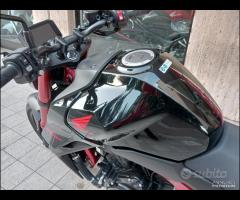 Honda Hornet 750 - 2023 4000 km - 8