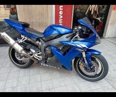 Yamaha YZF R1 - 2003 18000 km - 1