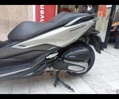 Honda Forza 125 ABS 2022 - 8