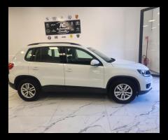 Volkswagen Tiguan 2.0 TDI 110 CV Cross BlueMotion - 3