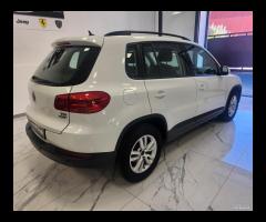 Volkswagen Tiguan 2.0 TDI 110 CV Cross BlueMotion - 4