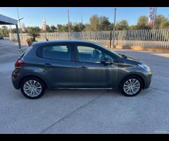 Peugeot 208 PureTech 82 5 porte Allure