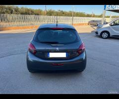 Peugeot 208 PureTech 82 5 porte Allure