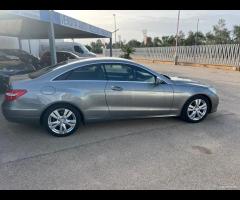 Mercedes-benz E 250 E 250 CGI Coupé BlueEFFICIENCY