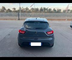 Renault Clio TCe 12V 90 CV GPL 5 porte Moschino Li