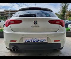 Alfa Romeo Giulietta 1.6 JTDm-2 105 CV Distinctive