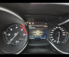 Alfa Romeo Stelvio 2.2 Turbodiesel 210 CV AT8 Q4