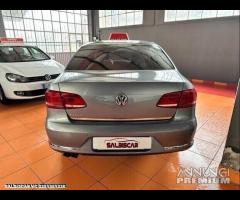 Volkswagen Passat 1.8 TSI Highline - 4