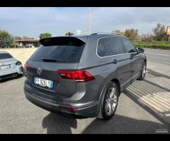 VW TIGUAN 1.6 TDI 115cv R LINE SPORT PELLE BEIGE - 16