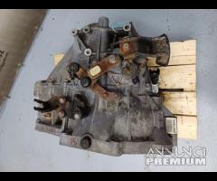 CAMBIO MANUALE 5 MARCE  HYUNDAI SANTA FE 2006 2.2 - 7