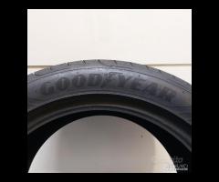 2 GOMME 275 40 18 GOODYEAR A23589