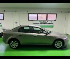 Alfa Romeo 159 1.9 JTDm 16V Progression - 4